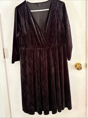 Torrid Size 2 black velour metallic silver surplice stretch  dress